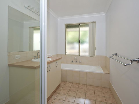 Fern Creek - Accommodation Redcliffe 17