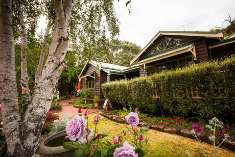 Riverglen Chalets - Accommodation Redcliffe 27