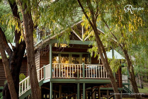 Riverglen Chalets - Accommodation Redcliffe 31