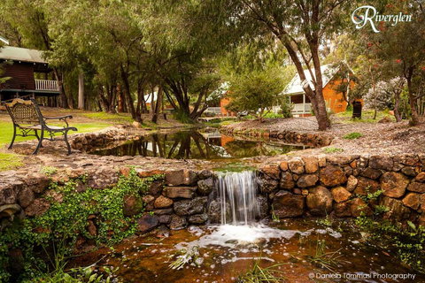 Riverglen Chalets - Accommodation Redcliffe 29