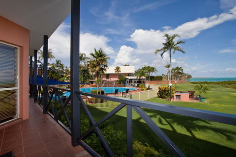 Moonlight Bay Suites - Accommodation Redcliffe 10