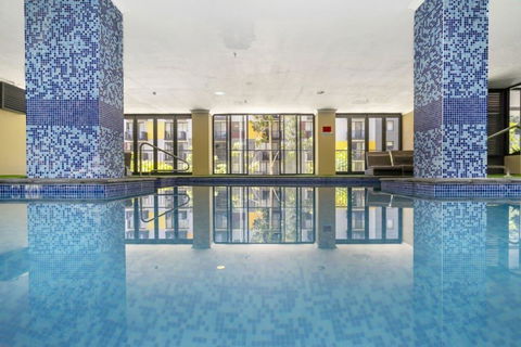 Oversized Eastend Sleeps 6 Free PARKING+POOL WIFI - Accommodation Redcliffe 43