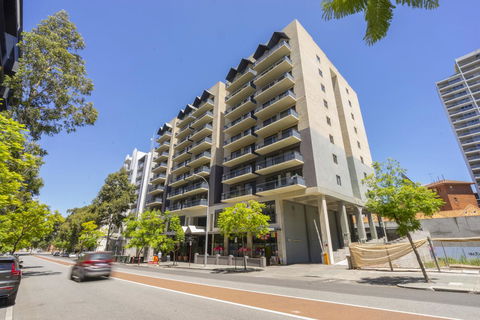Oversized Eastend Sleeps 6 Free PARKING+POOL WIFI - Accommodation Redcliffe 25