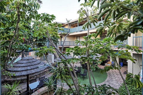 West Beach Lagoon 208 â€“ Great Value! - Accommodation Redcliffe 24