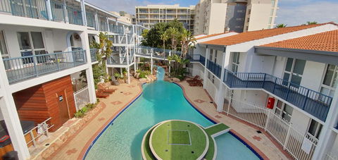 West Beach Lagoon 208 â€“ Great Value! - Accommodation Redcliffe 0
