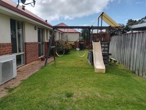 Stableford Cottage Holiday Home Dunsborough - Accommodation Redcliffe 6