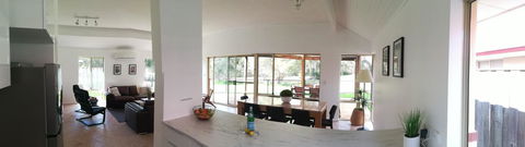Stableford Cottage Holiday Home Dunsborough - Accommodation Redcliffe 16