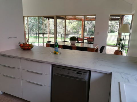 Stableford Cottage Holiday Home Dunsborough - Accommodation Redcliffe 17