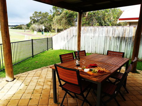 Stableford Cottage Holiday Home Dunsborough - Accommodation Redcliffe 11