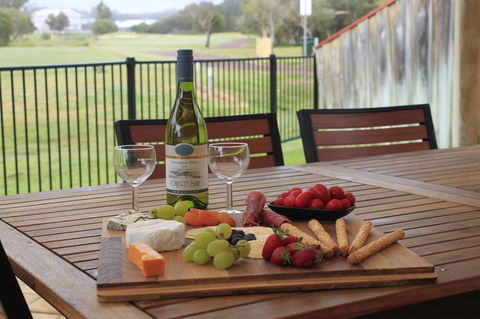 Stableford Cottage Holiday Home Dunsborough - Accommodation Redcliffe 2