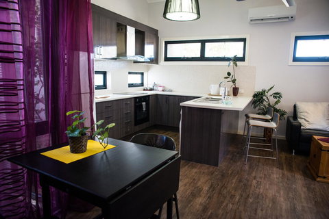 Como Retreat - Two Bedroom Villa - Accommodation Redcliffe 21