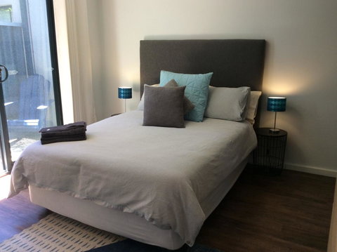 Como Retreat - Two Bedroom Villa - Accommodation Redcliffe 7