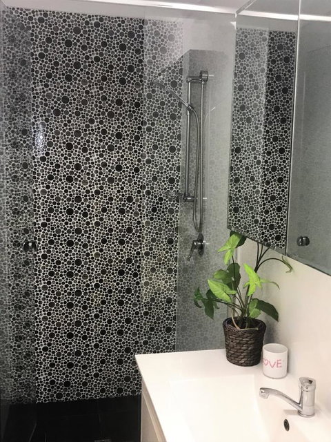 Como Retreat - Two Bedroom Villa - Accommodation Redcliffe 9