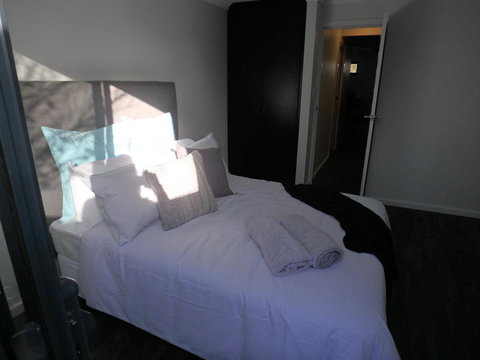 Como Retreat - Two Bedroom Villa - Accommodation Redcliffe 23