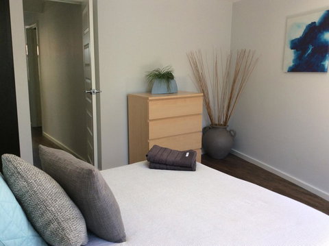 Como Retreat - Two Bedroom Villa - Accommodation Redcliffe 8