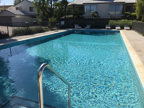 Geographe Bay Apartment - Accommodation Redcliffe 9