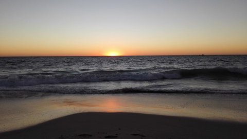Alkimos Beach Cottage - Accommodation Redcliffe 5