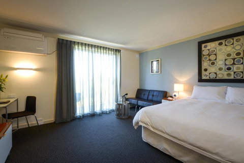 Sullivans Hotel - Accommodation Redcliffe 18