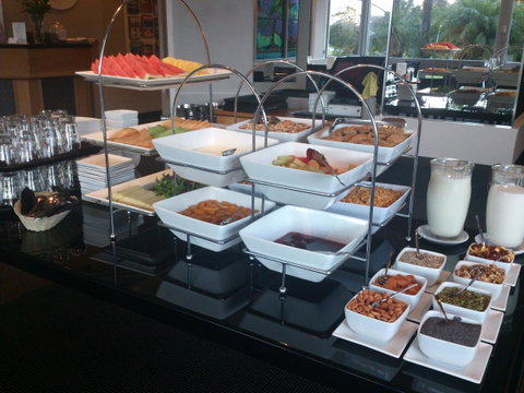 Sullivans Hotel - Accommodation Redcliffe 7