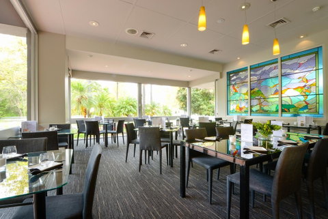 Sullivans Hotel - Accommodation Redcliffe 8