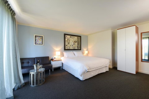 Sullivans Hotel - Accommodation Redcliffe 19