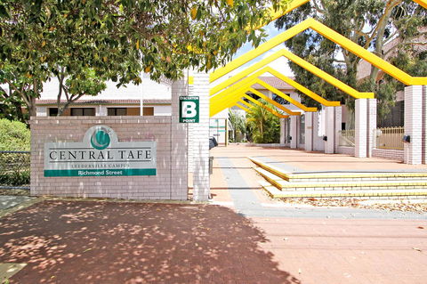 Leederville Townhouse - Accommodation Redcliffe 18