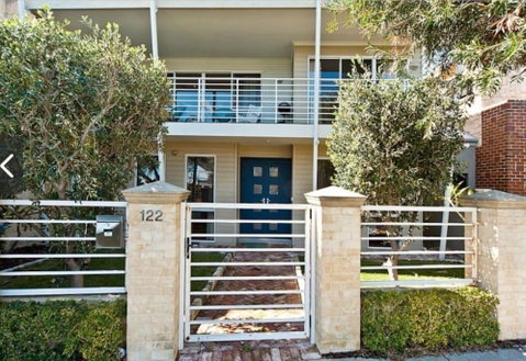 Fremantle Local Beach Studio - Accommodation Redcliffe 1