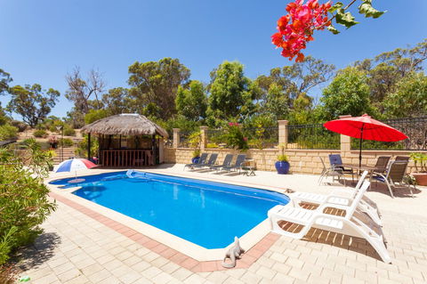 Seatrees Accommodation - Accommodation Redcliffe 3