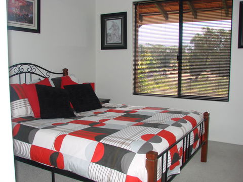 Seatrees Accommodation - Accommodation Redcliffe 9