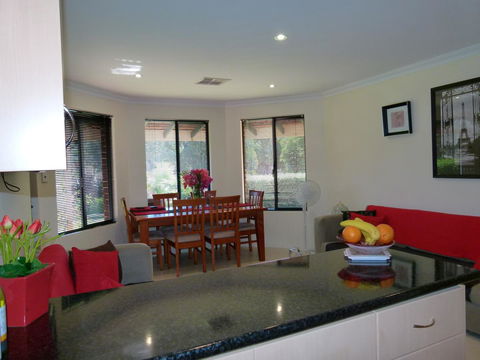 Seatrees Accommodation - Accommodation Redcliffe 18