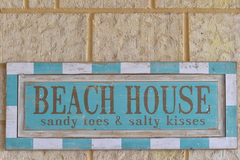 Palm Beach Bed & Breakfast - Accommodation Redcliffe 37