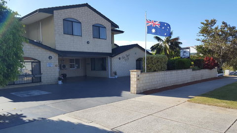 Palm Beach Bed & Breakfast - Accommodation Redcliffe 0