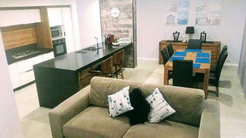Mandurah Beach Front Apartment - Accommodation Redcliffe 17