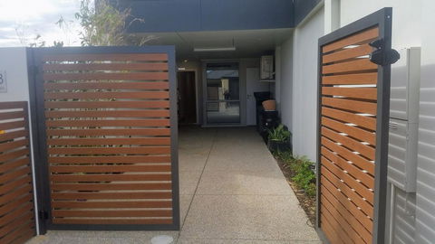 Mandurah Beach Front Apartment - Accommodation Redcliffe 19