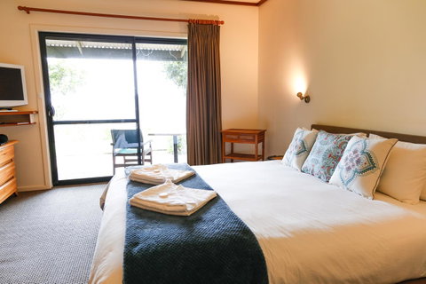 Karri Aura - Accommodation Redcliffe 7
