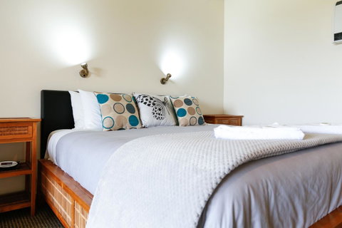 Karri Aura - Accommodation Redcliffe 0
