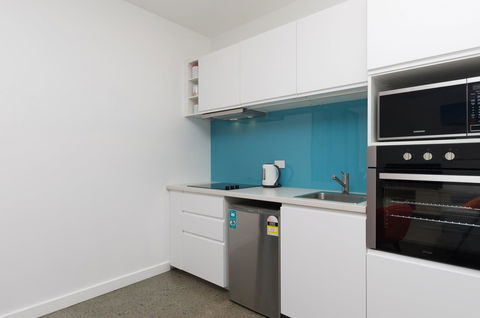 Sunset Place Apartments - Accommodation Redcliffe 17