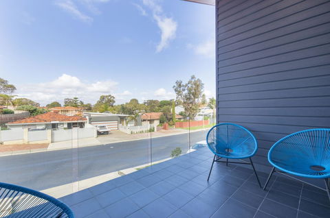 Sunset Place Apartments - Accommodation Redcliffe 38