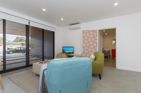 Sunset Place Apartments - Accommodation Redcliffe 28