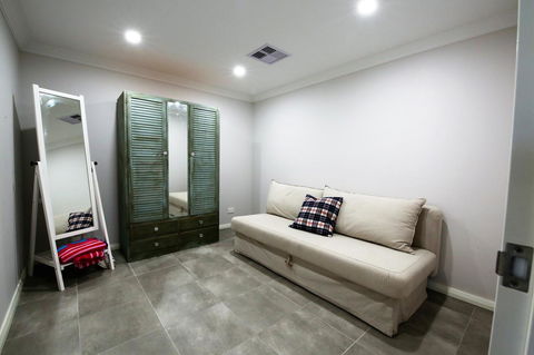 Studio Style Mindarie Marina - Accommodation Redcliffe 7