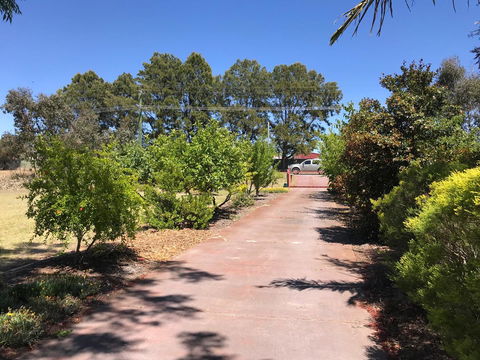 Cockburn Retreat Home æŸæ–¯æ‚ é–’æ°‘å®¿ - Accommodation Redcliffe 1