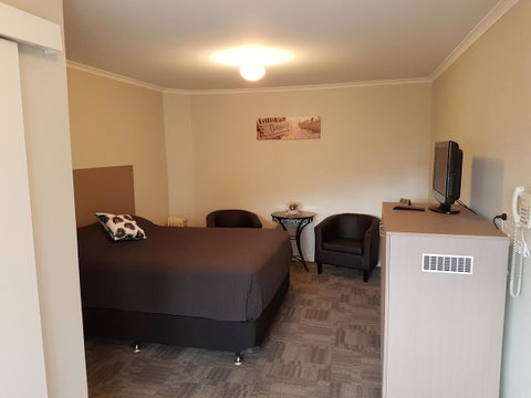 Mandurah Foreshore Motel - Accommodation Redcliffe 8