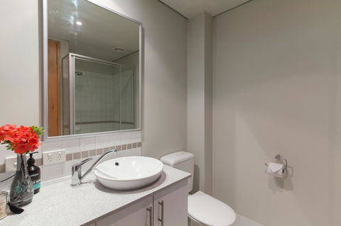Cloisters - Accommodation Redcliffe 16