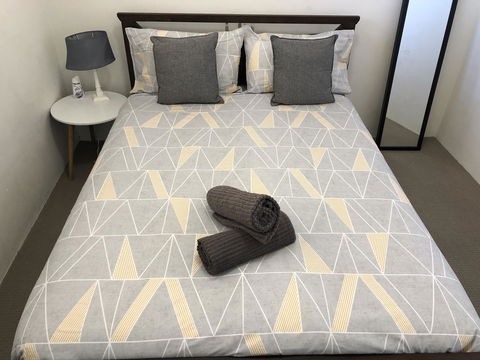 Gerring Court With Free 1 Car Bay Parking - Accommodation Redcliffe 4