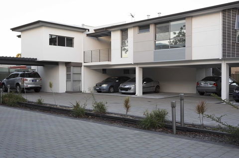 Gerring Court With Free 1 Car Bay Parking - Accommodation Redcliffe 17