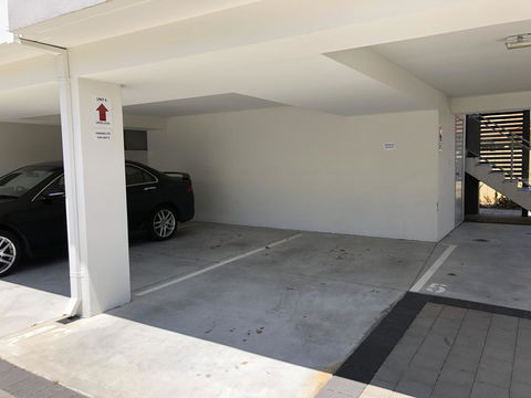 Gerring Court With Free 1 Car Bay Parking - Accommodation Redcliffe 18
