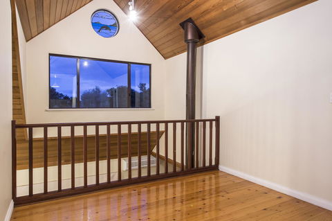 A Hidden Bush Delight - Accommodation Redcliffe 3