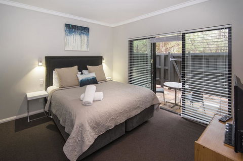Margarets Forest - Accommodation Redcliffe 2