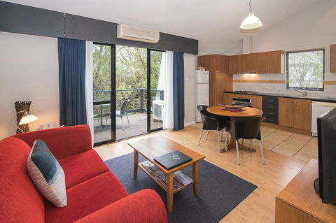 Margarets Forest - Accommodation Redcliffe 14
