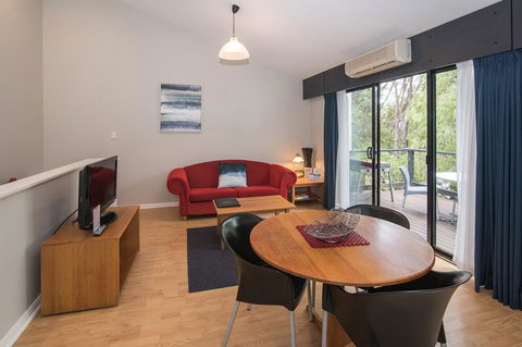 Margarets Forest - Accommodation Redcliffe 1